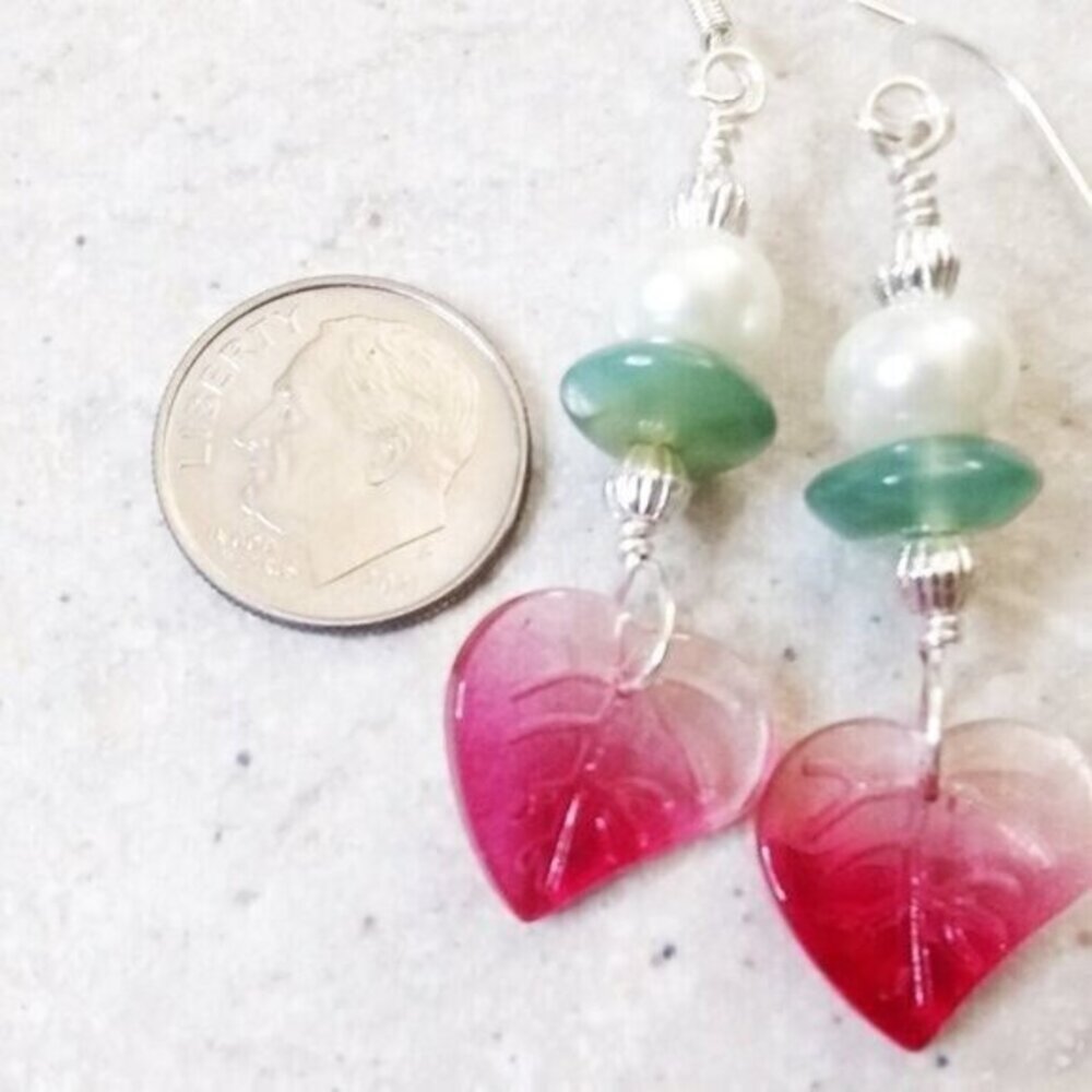 Heart Shaped Leaf Earrings! Lightweight! Spring + Summer! Romantic & Feminine - Picture 6 of 7